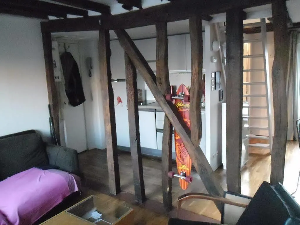 Appartement Moulin Rouge Backstage Parijs